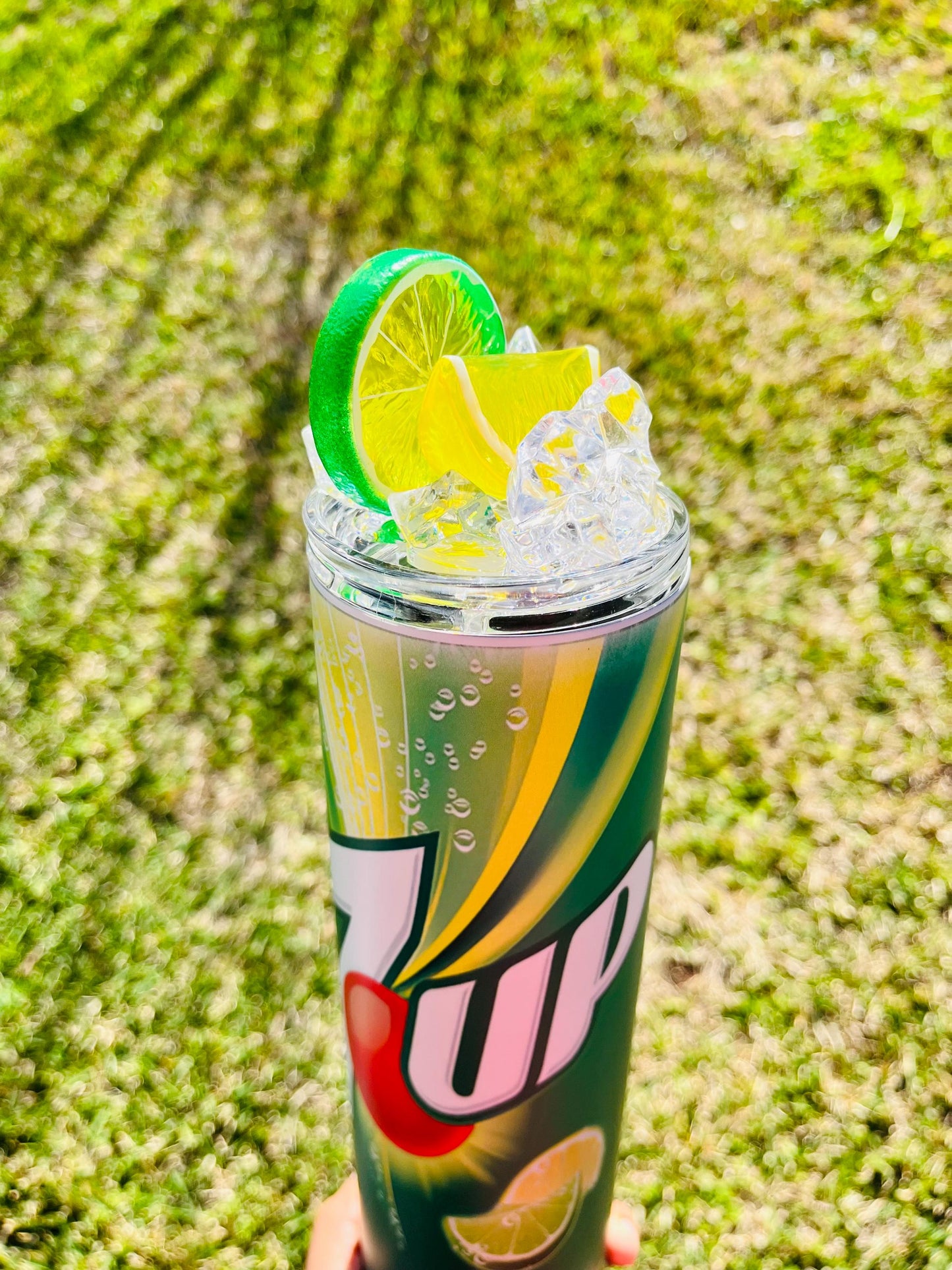 Soda Tumbler 30oz (Glows in the dark)
